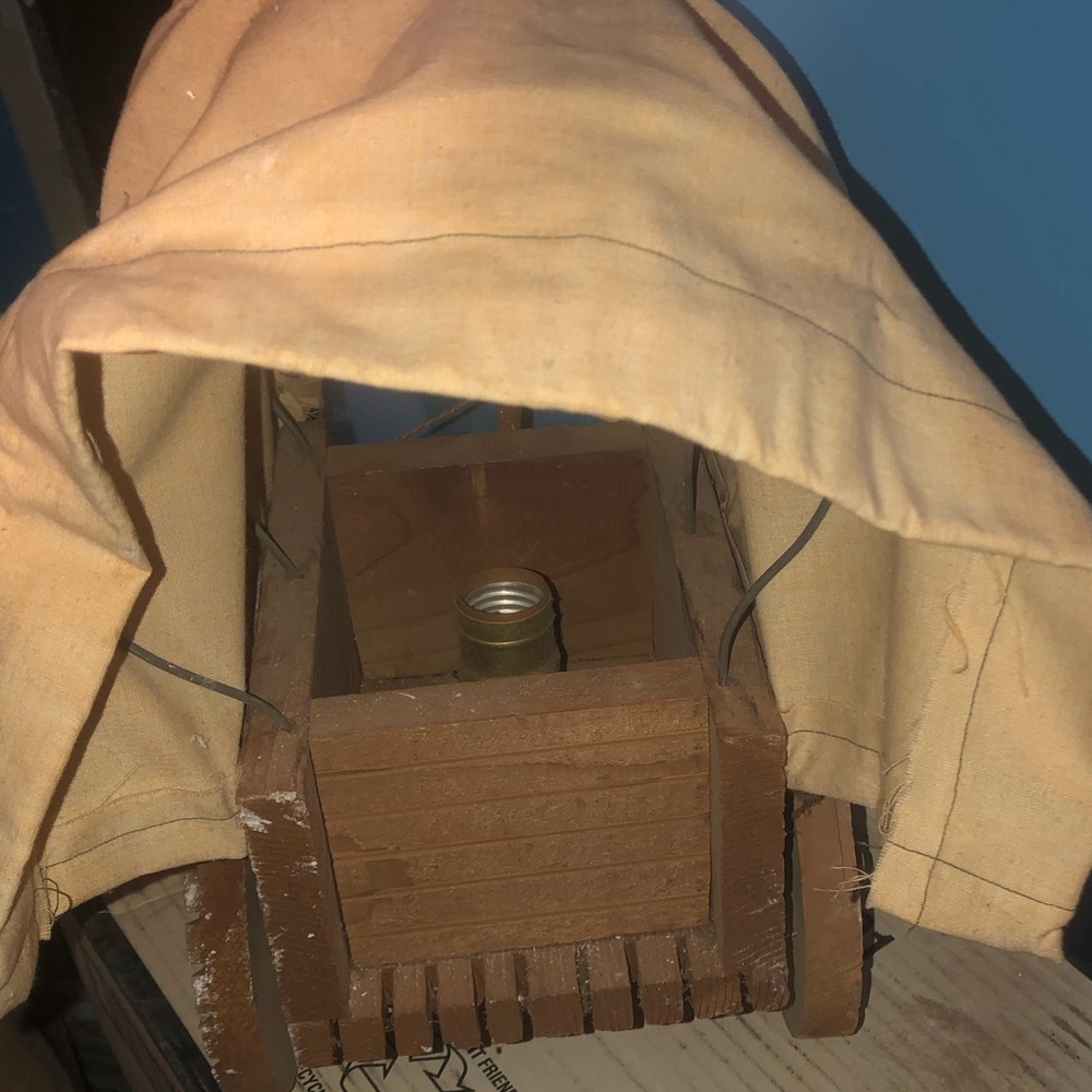Old style wagon lamp